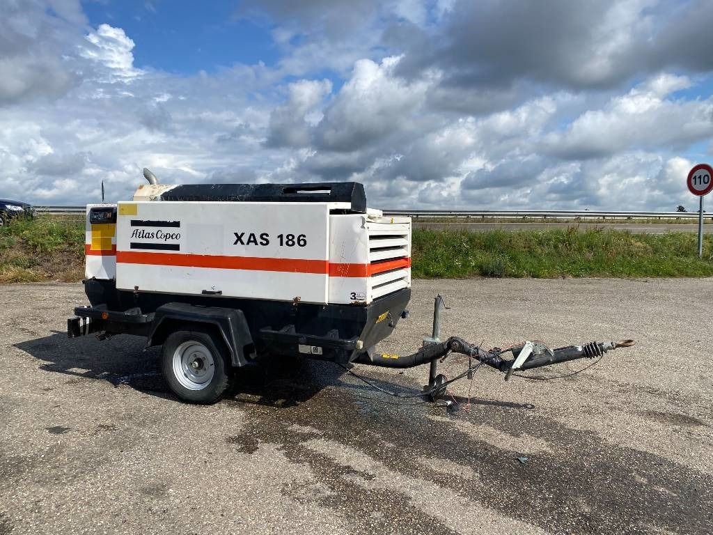 Atlas Copco XAS186DD Euro/Box Certificat CE endommagé - ضاغط هوائي: صورة 3 Atlas Copco XAS186DD Euro/Box Certificat CE endommagé - ضاغط هوائي: صورة 3