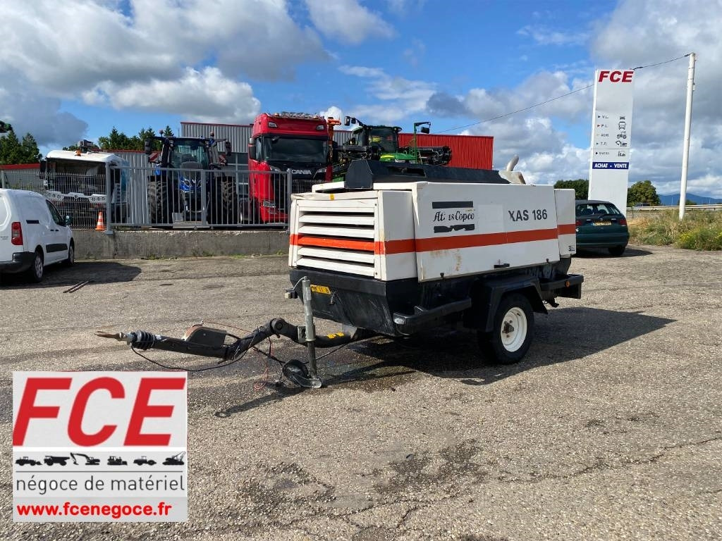 Atlas Copco XAS186DD Euro/Box Certificat CE endommagé - ضاغط هوائي: صورة 1 Atlas Copco XAS186DD Euro/Box Certificat CE endommagé - ضاغط هوائي: صورة 1