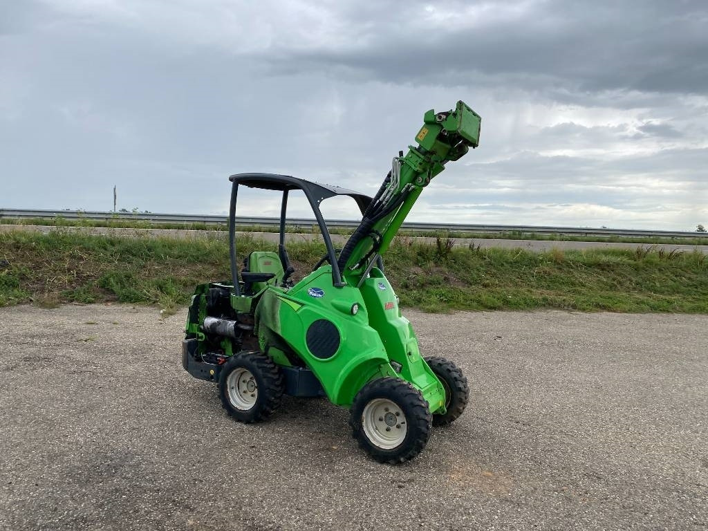 Avant M 528 EIPTT /Certificat CE endommagée - لودر مفصلي صغير: صورة 4 Avant M 528 EIPTT /Certificat CE endommagée - لودر مفصلي صغير: صورة 4