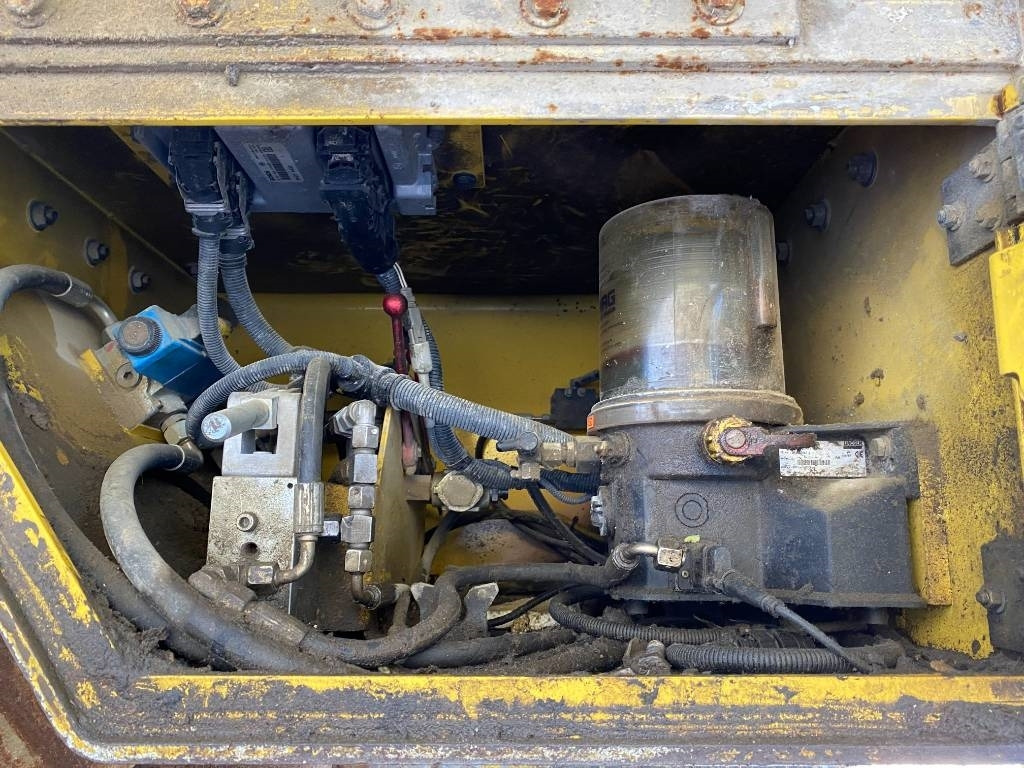 آلة الدك Bomag 1172 RB-2 1er Main / Origine Française: صورة 38 آلة الدك Bomag 1172 RB-2 1er Main / Origine Française: صورة 38