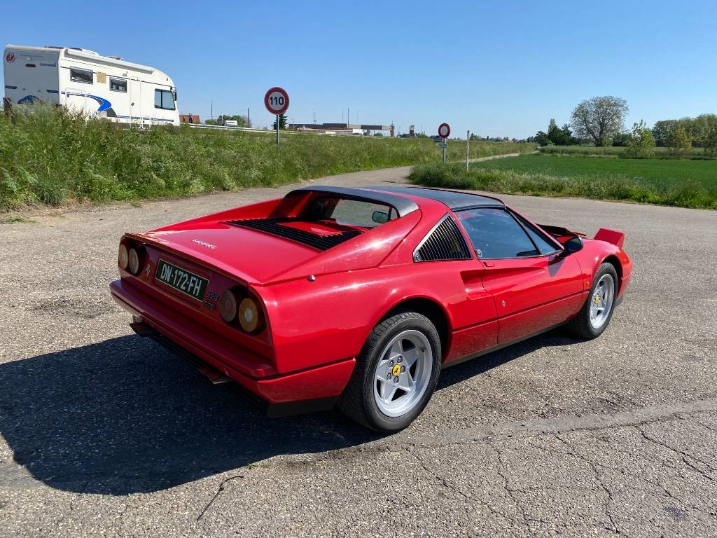 سيارة Ferrari 328 GTS / Origine Française endommagé: صورة 5