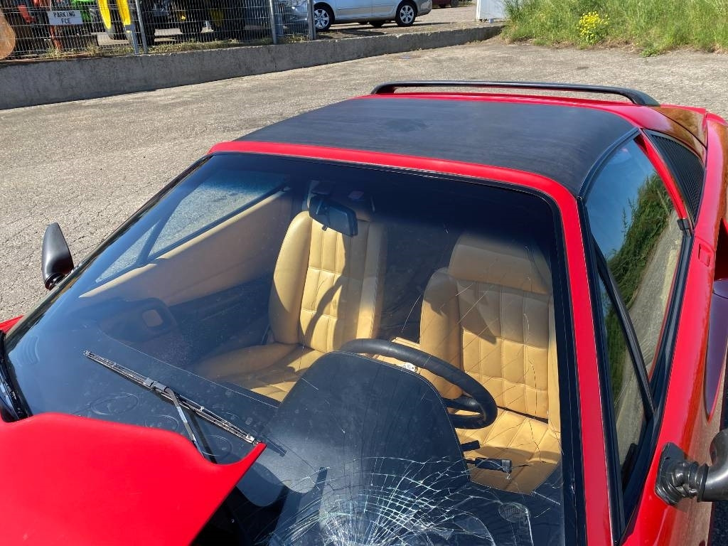 سيارة Ferrari 328 GTS / Origine Française endommagé: صورة 31