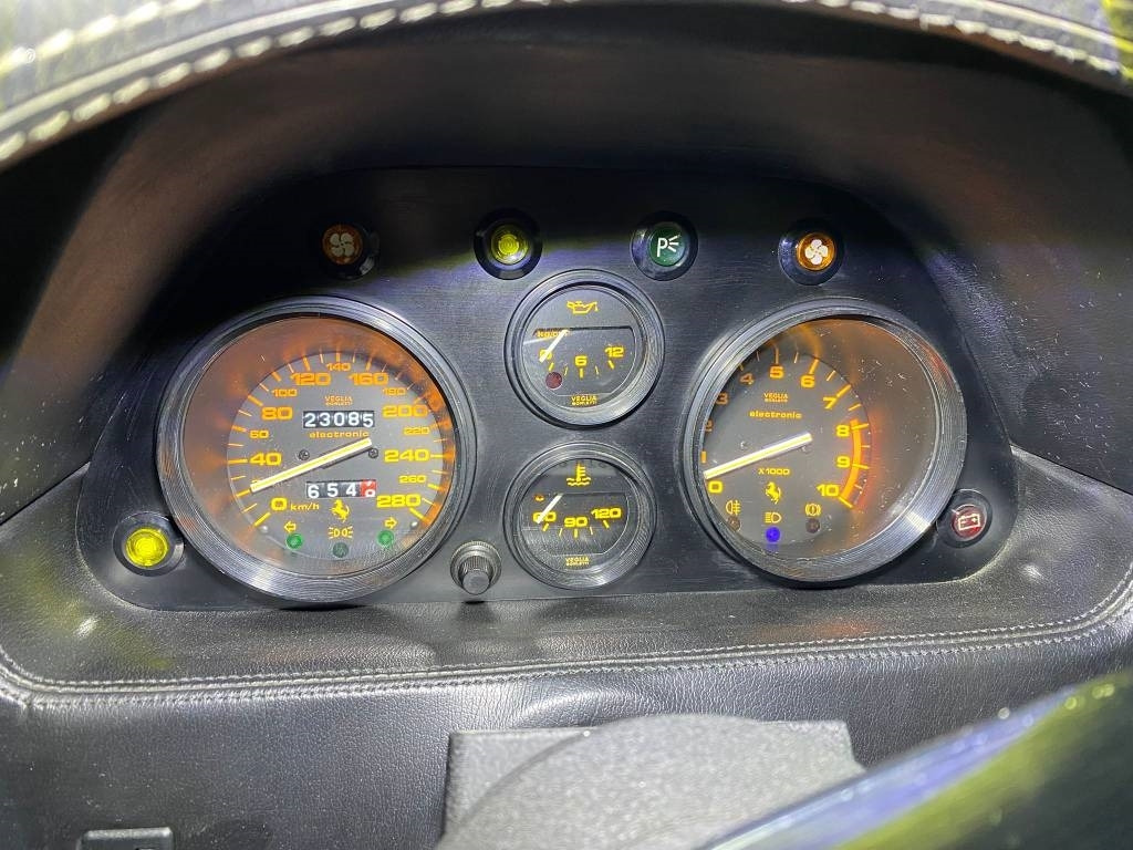 سيارة Ferrari 328 GTS / Origine Française endommagé: صورة 8