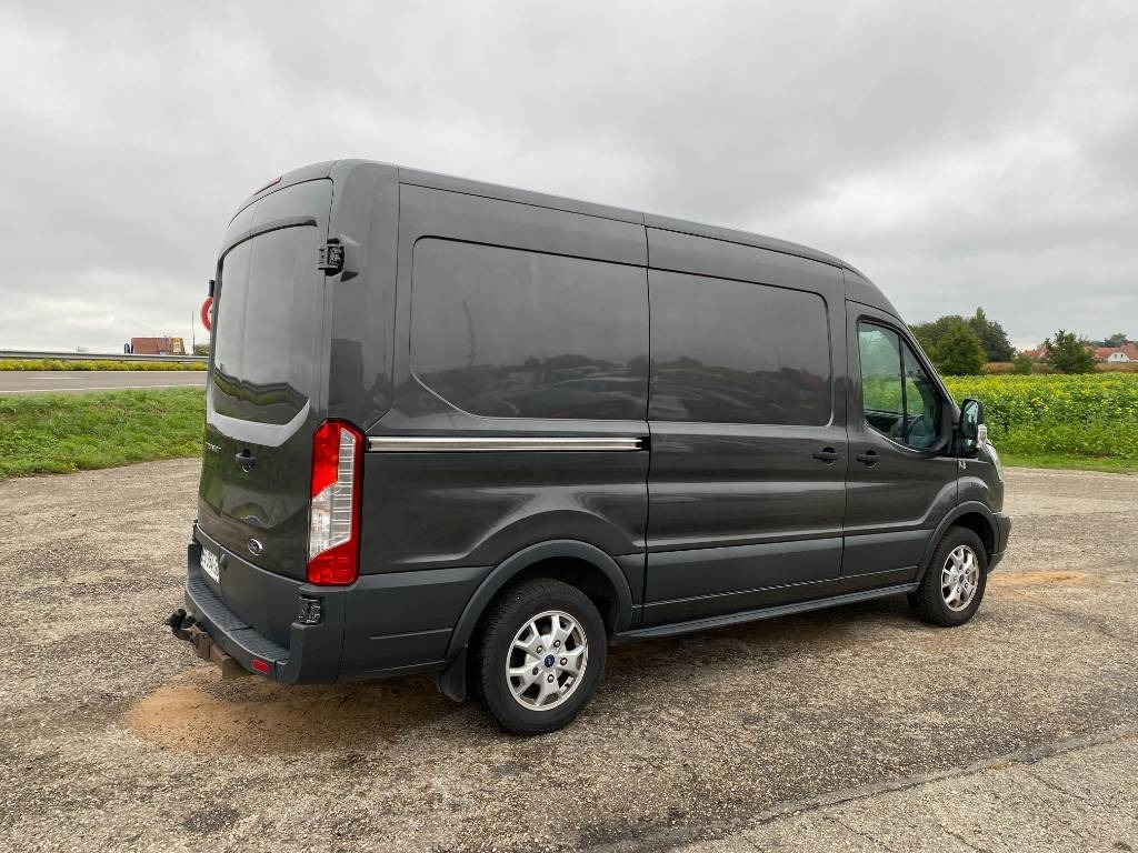 Ford TRANSIT L2H2 2.0 TDCI EcoBlue 130 A Réparer - شاحنة بصندوق مغلق: صورة 4 Ford TRANSIT L2H2 2.0 TDCI EcoBlue 130 A Réparer - شاحنة بصندوق مغلق: صورة 4