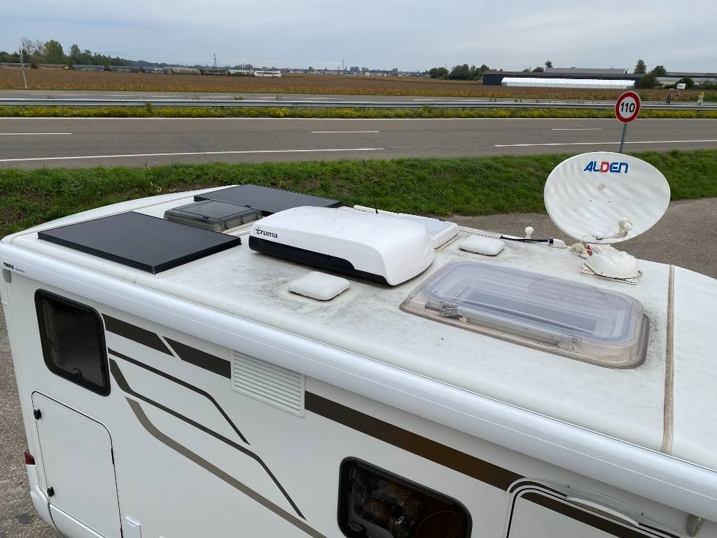 Hymer ML-T 570 -Mercedes 419 CDI 190 4x4 1er Main - موتر هوم شبه متكامل: صورة 5 Hymer ML-T 570 -Mercedes 419 CDI 190 4x4 1er Main - موتر هوم شبه متكامل: صورة 5