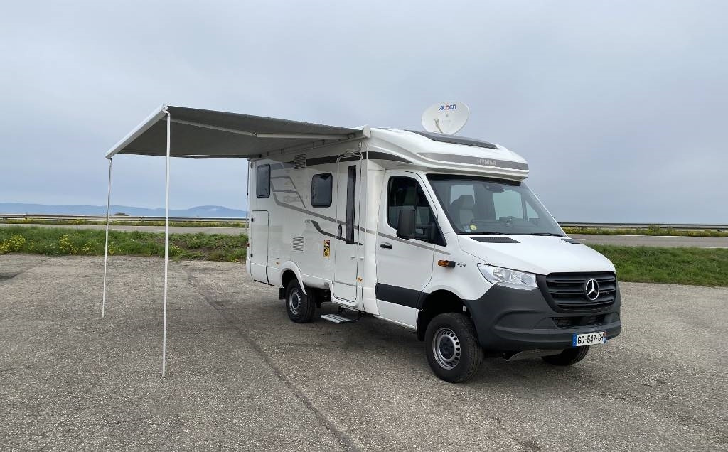 Hymer ML-T 570 -Mercedes 419 CDI 190 4x4 1er Main - موتر هوم شبه متكامل: صورة 4 Hymer ML-T 570 -Mercedes 419 CDI 190 4x4 1er Main - موتر هوم شبه متكامل: صورة 4