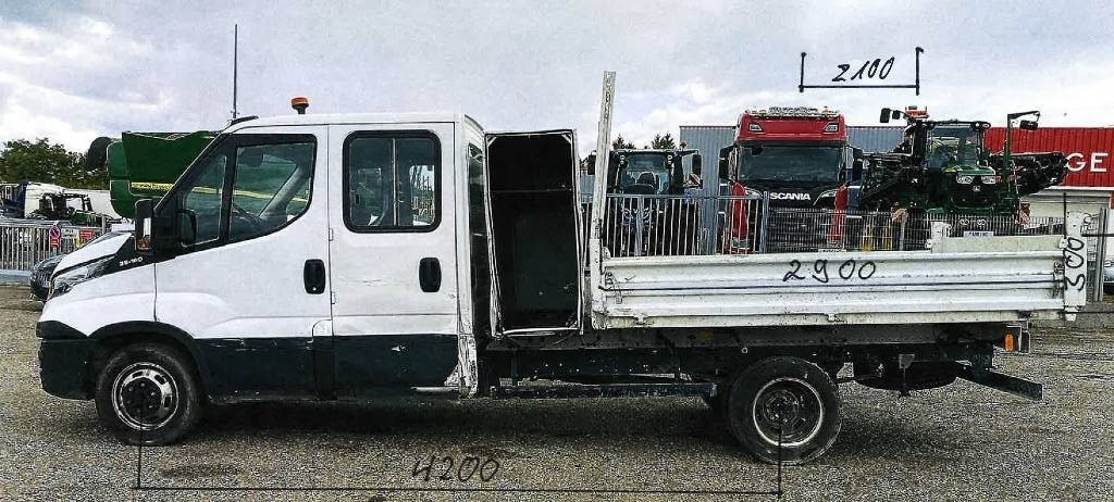 قلاب صغير, الشاحنات الصغيرة كابينة مزدوجة Iveco DAILY 35-140 C14 2.3D/140 / JPM VULCAIN endommagé: صورة 11 قلاب صغير, الشاحنات الصغيرة كابينة مزدوجة Iveco DAILY 35-140 C14 2.3D/140 / JPM VULCAIN endommagé: صورة 11