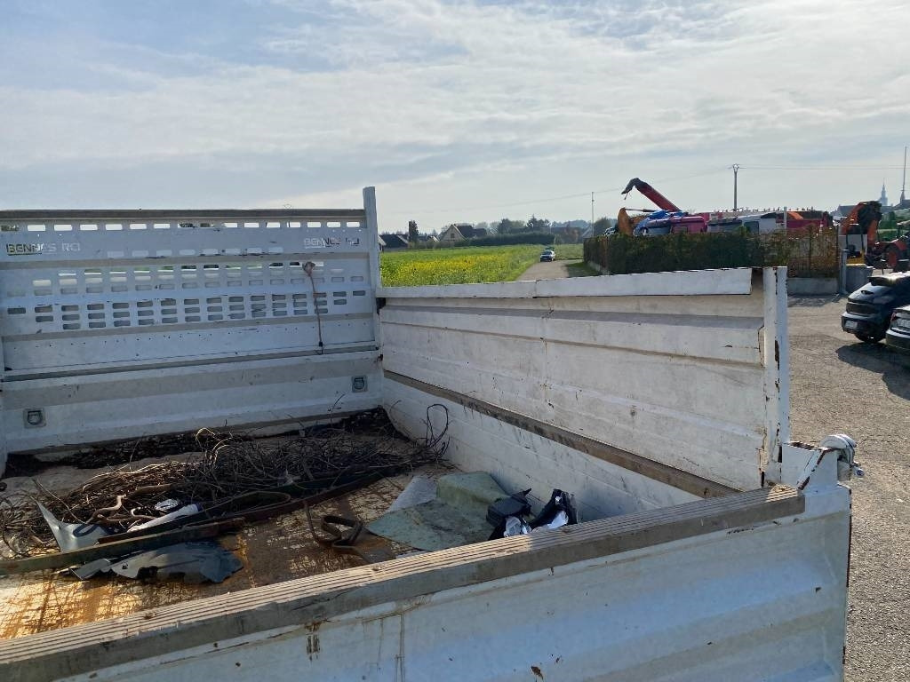 شاحنة توصيل مفتوحة Iveco DAILY 35-180/35C18 3.0-180 M/Jet endommagé: صورة 26