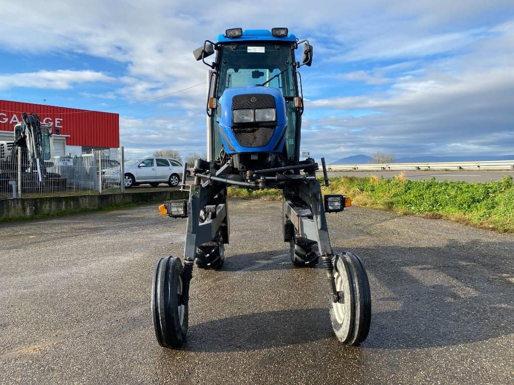 Landini REX R70V Enjambeur a Grand dégagement endommagé - جرار: صورة 2 Landini REX R70V Enjambeur a Grand dégagement endommagé - جرار: صورة 2