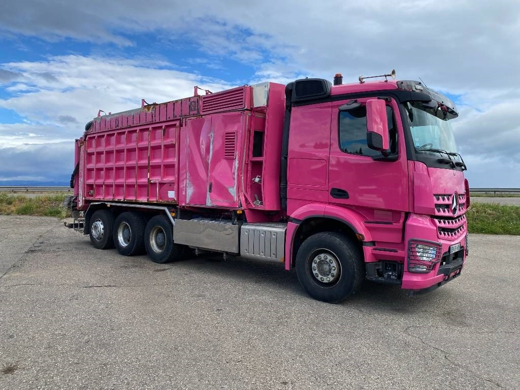 Mercedes-Benz ACTROS 3251/RSP ESE6-RD8000 endommagée - فراغ شاحنة: صورة 4 Mercedes-Benz ACTROS 3251/RSP ESE6-RD8000 endommagée - فراغ شاحنة: صورة 4