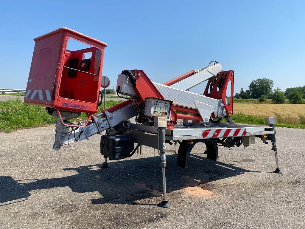 Multitel Nacelle Multitel MX 200 A réviser - منصة محمولة مثبتة على الشاحنة: صورة 4 Multitel Nacelle Multitel MX 200 A réviser - منصة محمولة مثبتة على الشاحنة: صورة 4