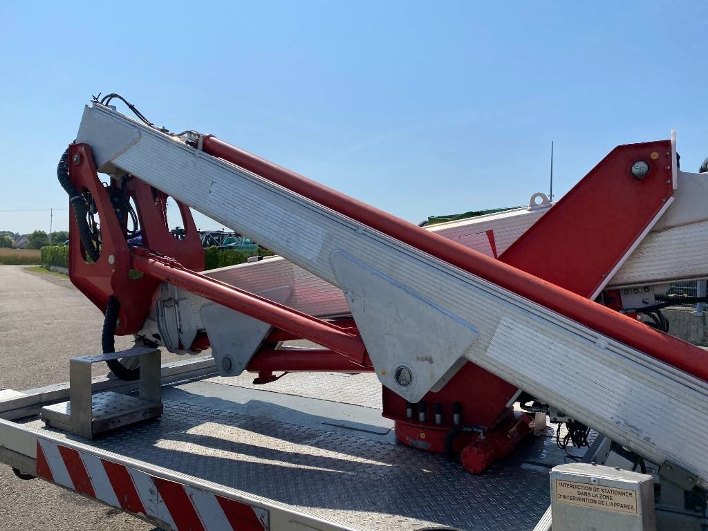 منصة محمولة مثبتة على الشاحنة Multitel Nacelle Multitel MX 200 A réviser: صورة 18