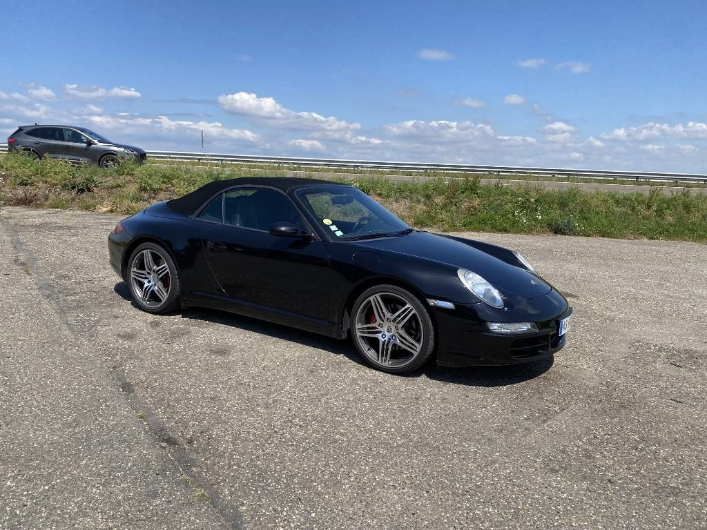 Porsche 911 CARRERA 4-3.8i /355 4x4-TipTronic - سيارة: صورة 4 Porsche 911 CARRERA 4-3.8i /355 4x4-TipTronic - سيارة: صورة 4