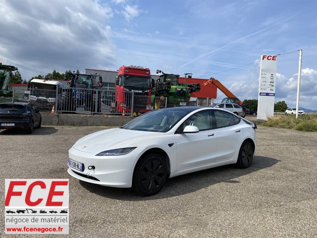 Tesla MODEL 3 5YJ3 Carte Grise Française endommagée - سيارة: صورة 1 Tesla MODEL 3 5YJ3 Carte Grise Française endommagée - سيارة: صورة 1