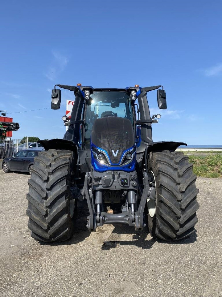 Valtra Q 285 Carte Grise Française 1er Main endommagé - جرار: صورة 2 Valtra Q 285 Carte Grise Française 1er Main endommagé - جرار: صورة 2