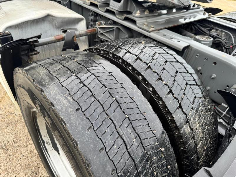 رأس تريلا DAF XF 510: صورة 8