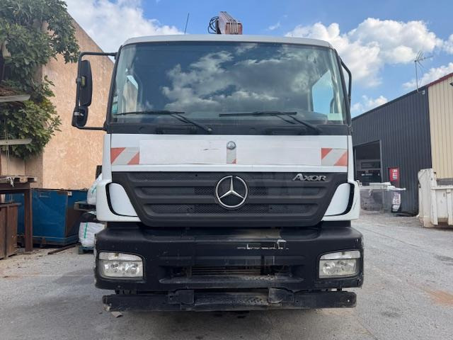 Mercedes AXOR 1828 BENNE GRUE FASSI - شاحنة قلاب, شاحنة كرين: صورة 2 Mercedes AXOR 1828 BENNE GRUE FASSI - شاحنة قلاب, شاحنة كرين: صورة 2