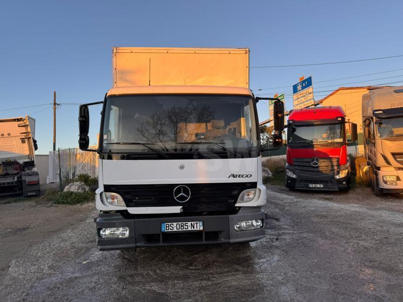 Mercedes Atego 1218 - شاحنة صندوقية: صورة 2 Mercedes Atego 1218 - شاحنة صندوقية: صورة 2