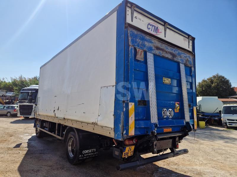 Renault DCI 220 - شاحنة صندوقية: صورة 5 Renault DCI 220 - شاحنة صندوقية: صورة 5