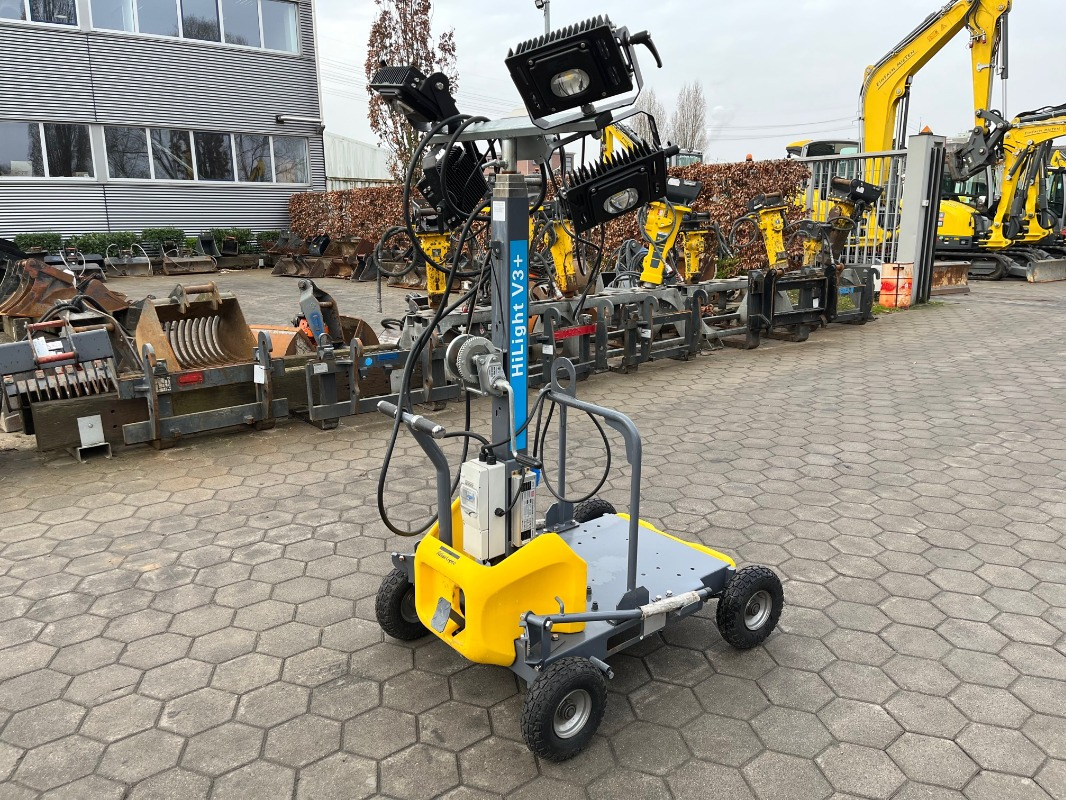 Atlas Copco V3 - مجموعة المولد: صورة 2 Atlas Copco V3 - مجموعة المولد: صورة 2