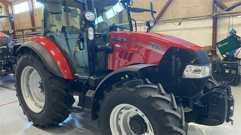 Case IH Farmall 100C - جرار: صورة 2 Case IH Farmall 100C - جرار: صورة 2