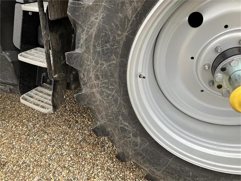 Case IH Maxxum 145 CVX - جرار: صورة 5 Case IH Maxxum 145 CVX - جرار: صورة 5