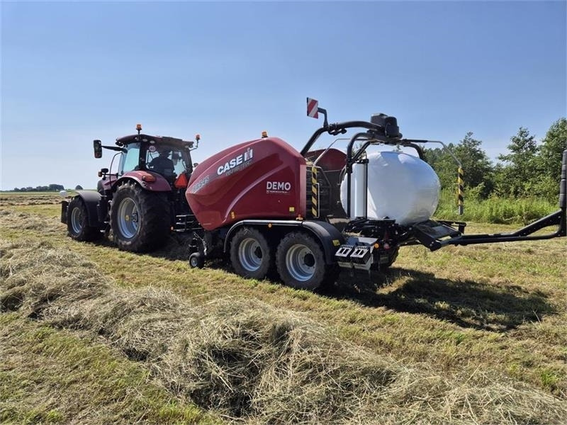Case IH RB 545 silage pack Med ballevender - آلة بالات دائرية: صورة 1 Case IH RB 545 silage pack Med ballevender - آلة بالات دائرية: صورة 1
