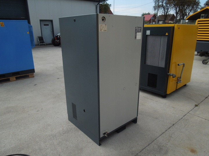 ATLAS COPCO GA30VSD+ - ضاغط هوائي: صورة 2 ATLAS COPCO GA30VSD+ - ضاغط هوائي: صورة 2