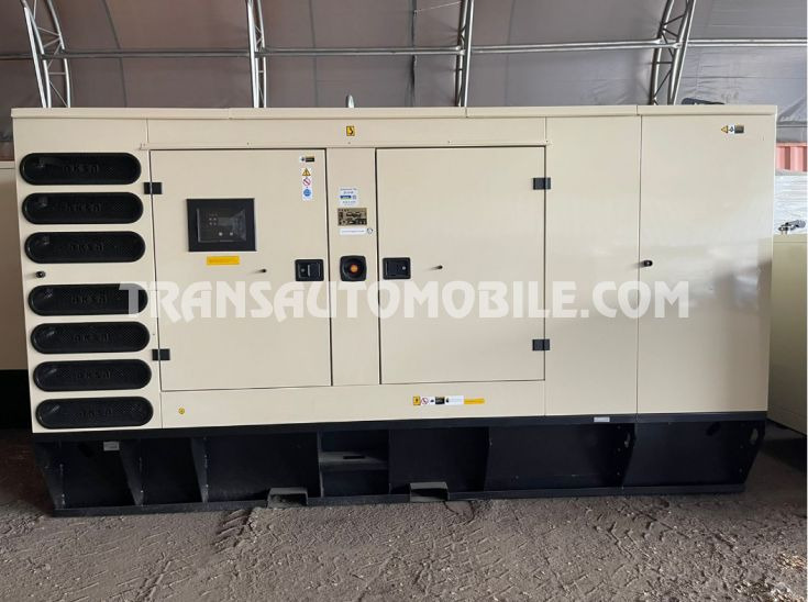 Cummins C150D5 150kVA - EXPORT OUT EU - مجموعة المولد: صورة 1 Cummins C150D5 150kVA - EXPORT OUT EU - مجموعة المولد: صورة 1