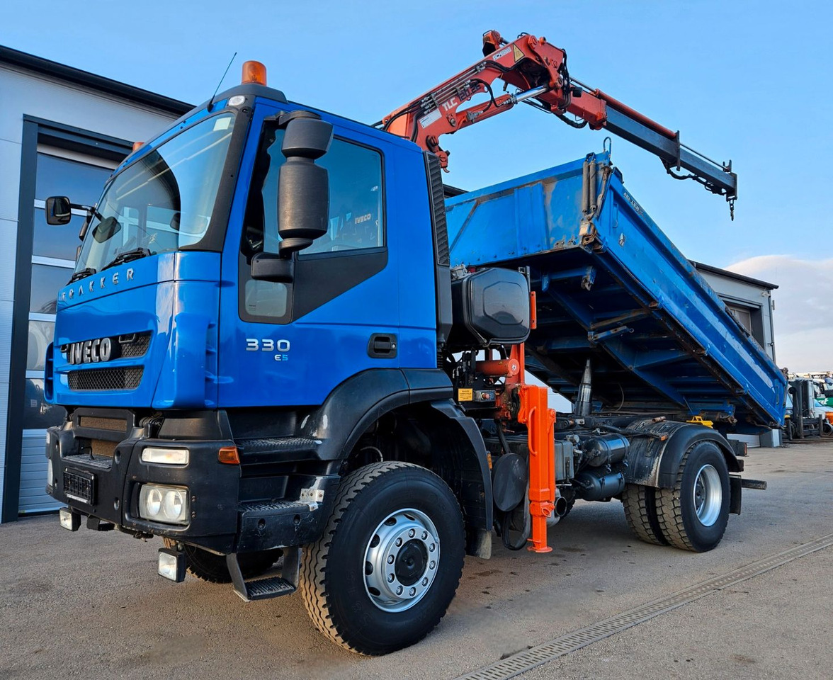 Iveco Trakker 190T33 4x4 Euro5 Kran Atlas 120.2E Funk - شاحنة قلاب, شاحنة كرين: صورة 3 Iveco Trakker 190T33 4x4 Euro5 Kran Atlas 120.2E Funk - شاحنة قلاب, شاحنة كرين: صورة 3