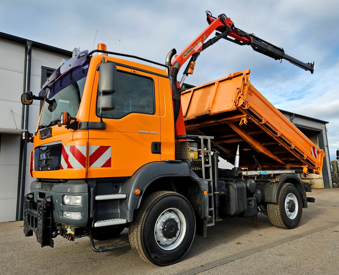 MAN TGM 18.290 4x4 Palfinger PK7001 Kran Funk Euro5 - شاحنة قلاب, شاحنة كرين: صورة 1 MAN TGM 18.290 4x4 Palfinger PK7001 Kran Funk Euro5 - شاحنة قلاب, شاحنة كرين: صورة 1