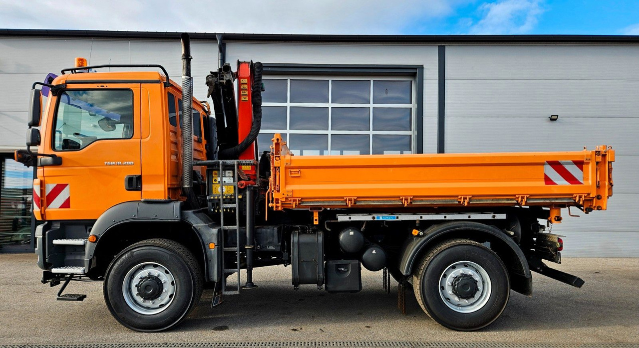 MAN TGM 18.290 4x4 Palfinger PK7001 Kran Funk Euro5 - شاحنة قلاب, شاحنة كرين: صورة 5 MAN TGM 18.290 4x4 Palfinger PK7001 Kran Funk Euro5 - شاحنة قلاب, شاحنة كرين: صورة 5