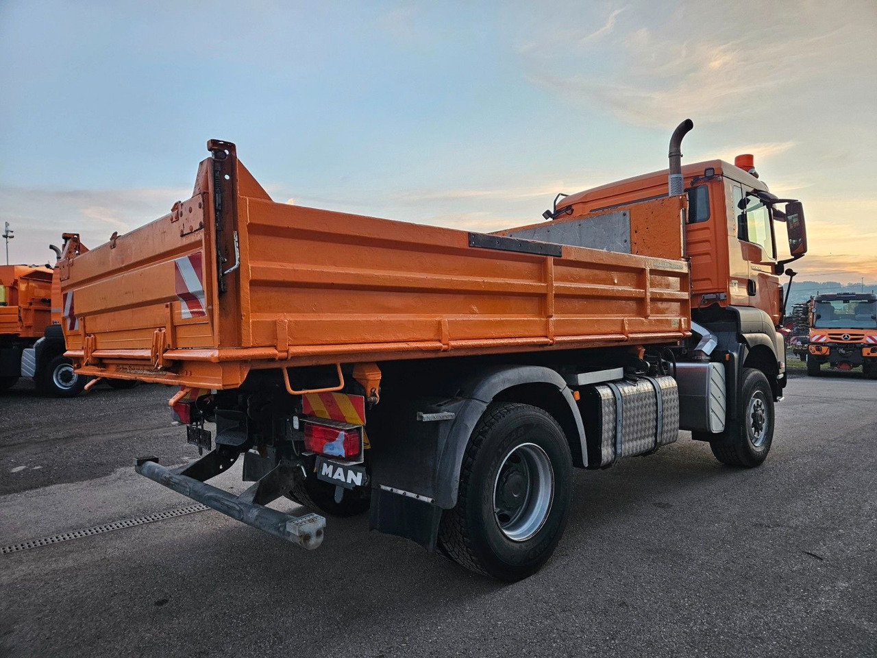 MAN TGS 18.360 4x4 BL Euro5 Meiller - شاحنة قلاب: صورة 3 MAN TGS 18.360 4x4 BL Euro5 Meiller - شاحنة قلاب: صورة 3