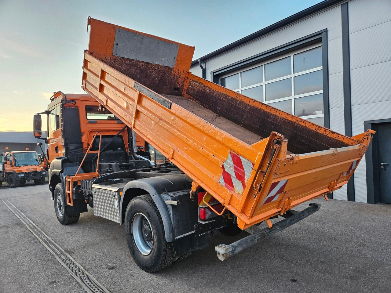 MAN TGS 18.360 4x4 BL Euro5 Meiller - شاحنة قلاب: صورة 3 MAN TGS 18.360 4x4 BL Euro5 Meiller - شاحنة قلاب: صورة 3