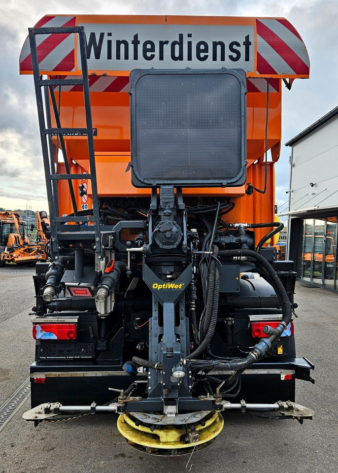 MAN TGS 35.440 8x4 BL Euro6 Winterdienst Streuer - شاحنة قلاب: صورة 4 MAN TGS 35.440 8x4 BL Euro6 Winterdienst Streuer - شاحنة قلاب: صورة 4