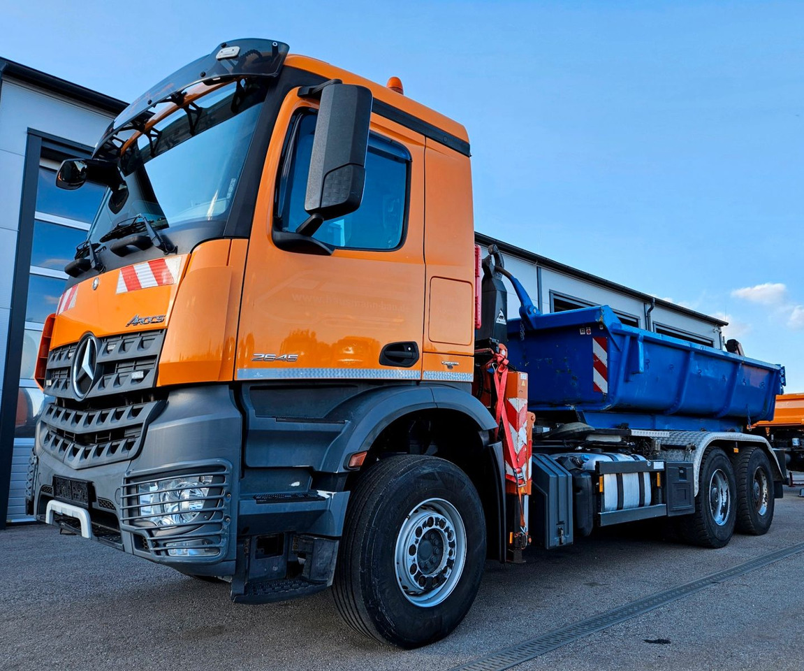 Mercedes-Benz AROCS 2645 6x4 Kran Atlas 240.2E A4 - شاحنة برافعة خطافية, شاحنة كرين: صورة 1 Mercedes-Benz AROCS 2645 6x4 Kran Atlas 240.2E A4 - شاحنة برافعة خطافية, شاحنة كرين: صورة 1