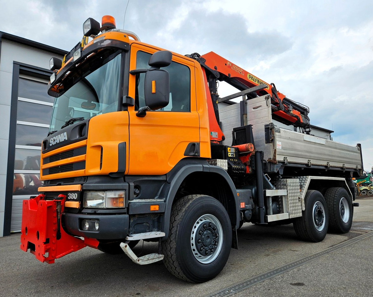 Scania P114 380 6x4-4 Palfinger PK12502 Kran Funk - شاحنة قلاب, شاحنة كرين: صورة 2 Scania P114 380 6x4-4 Palfinger PK12502 Kran Funk - شاحنة قلاب, شاحنة كرين: صورة 2