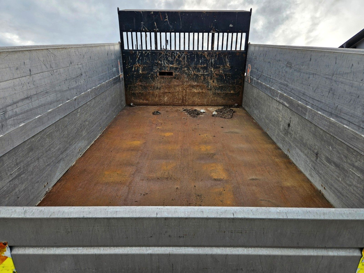 Scania R380 4x4 Winterdienst Euro4 - شاحنة قلاب: صورة 4 Scania R380 4x4 Winterdienst Euro4 - شاحنة قلاب: صورة 4