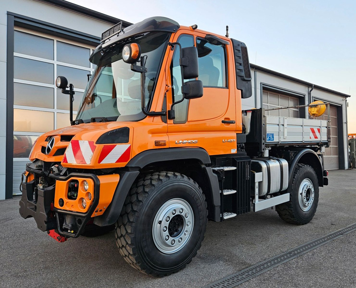 Unimog U427 UGE Euro6 VarioPilot Hydrostat - شاحنة قلاب: صورة 1 Unimog U427 UGE Euro6 VarioPilot Hydrostat - شاحنة قلاب: صورة 1