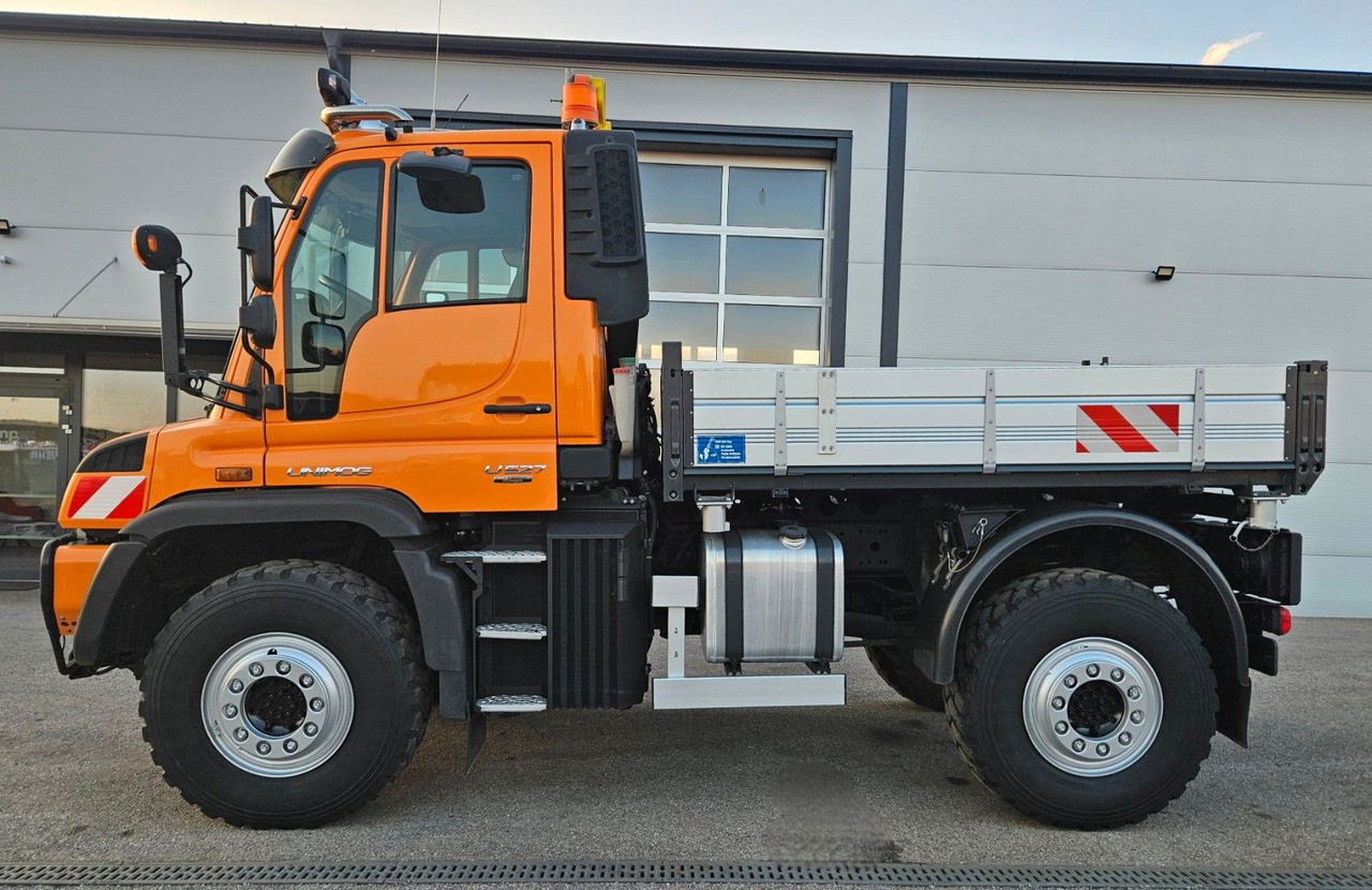 Unimog U527 UGE Euro6 VarioPilot Hydrostat - شاحنة قلاب: صورة 2 Unimog U527 UGE Euro6 VarioPilot Hydrostat - شاحنة قلاب: صورة 2