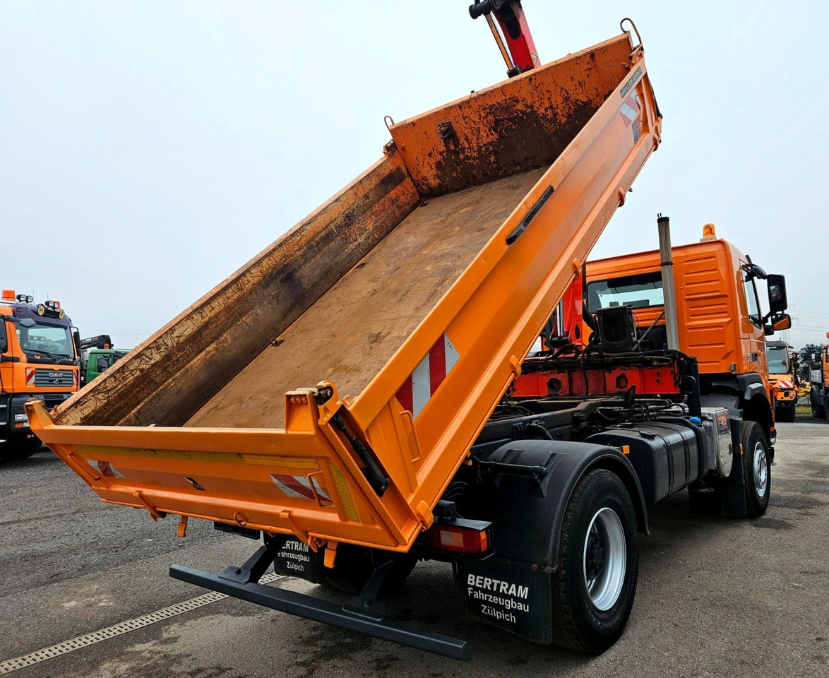 Volvo FM 370 4x4 Palfinger PK12002 Funk Kran EEV - شاحنة قلاب, شاحنة كرين: صورة 5 Volvo FM 370 4x4 Palfinger PK12002 Funk Kran EEV - شاحنة قلاب, شاحنة كرين: صورة 5