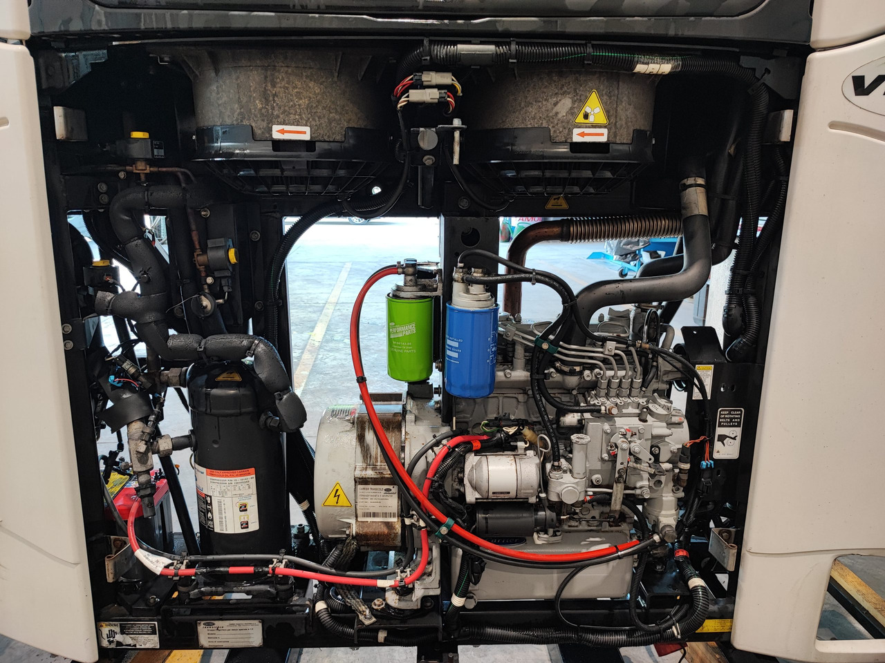 Motore Frigo Carrier Vector 1550 - وحدة تبريد: صورة 5 Motore Frigo Carrier Vector 1550 - وحدة تبريد: صورة 5