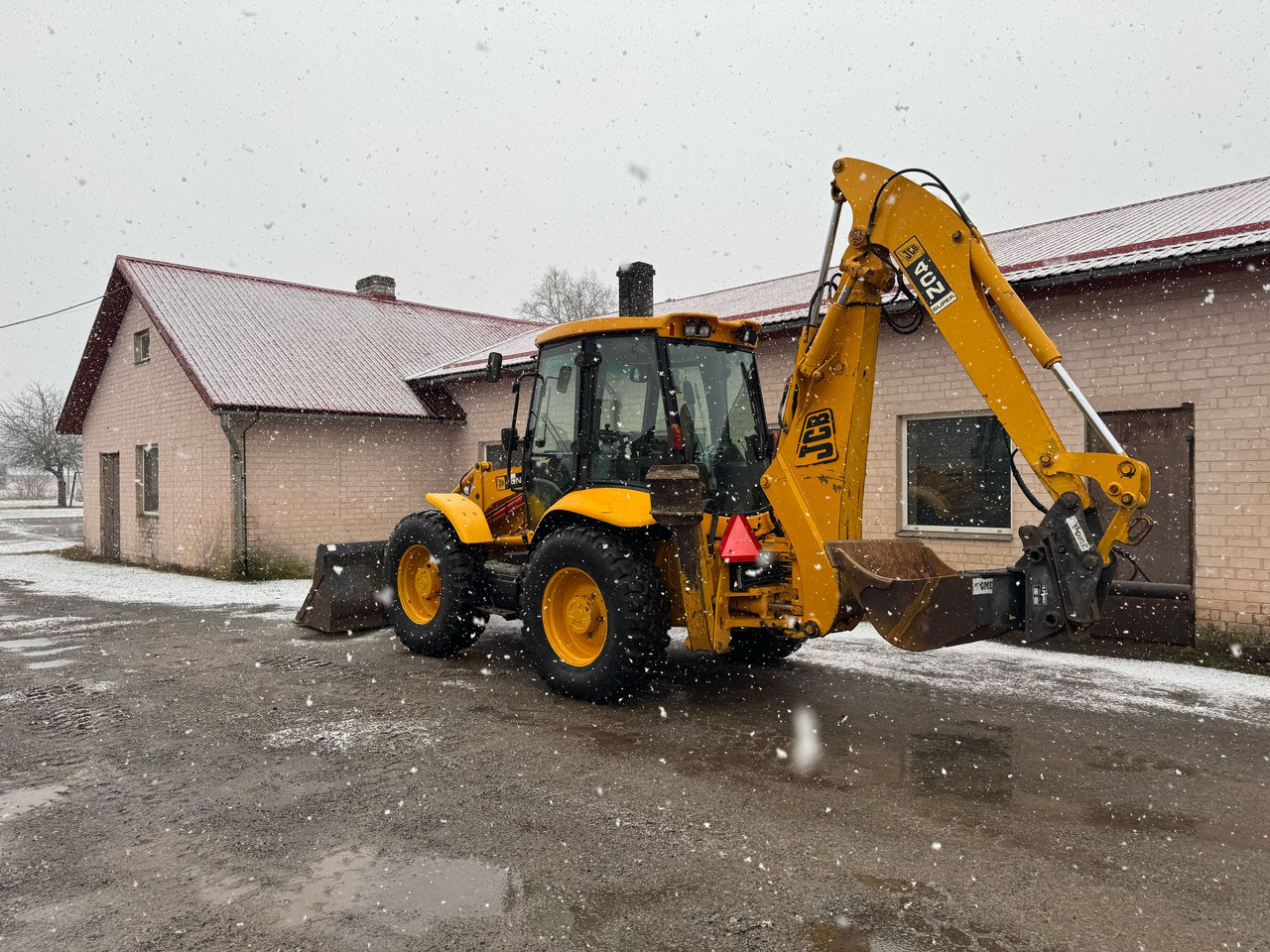 JCB 4CN - لودر ذو محراث خلفي/ باكهو: صورة 3 JCB 4CN - لودر ذو محراث خلفي/ باكهو: صورة 3