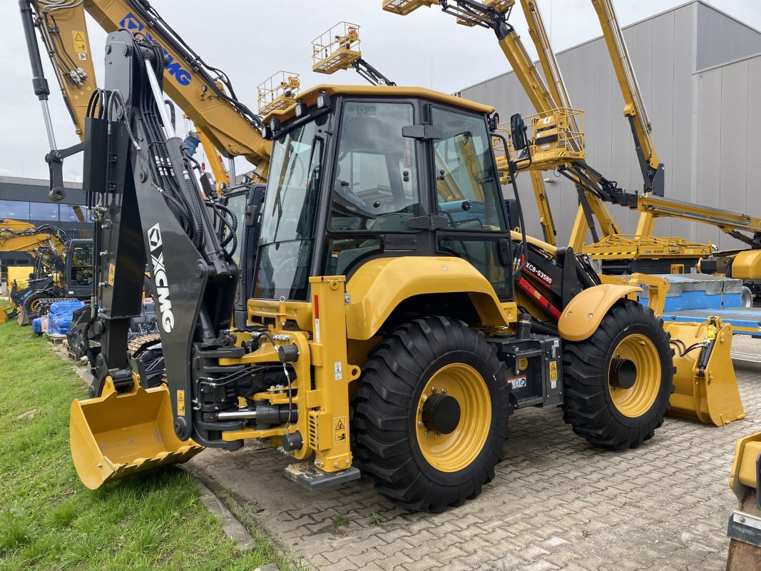XCMG XC8-S3580 - لودر ذو محراث خلفي/ باكهو: صورة 2 XCMG XC8-S3580 - لودر ذو محراث خلفي/ باكهو: صورة 2