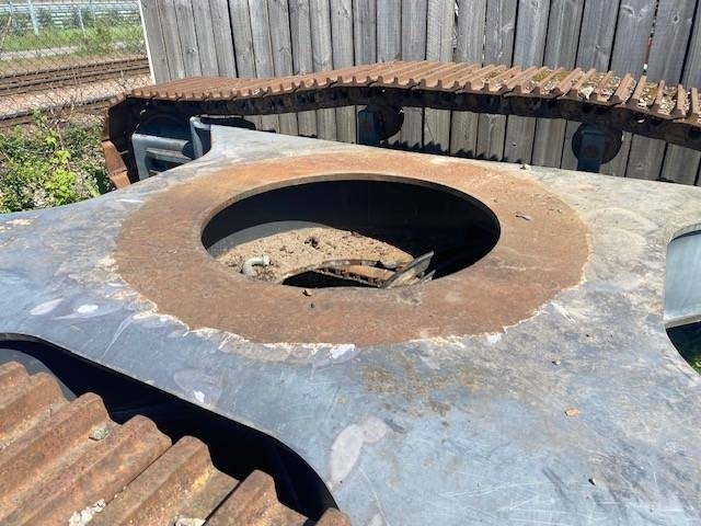 Doosan DX 420 LC-3 Complete unused u/c - جنزير حديدي - آلات الإنشاء: صورة 4 Doosan DX 420 LC-3 Complete unused u/c - جنزير حديدي - آلات الإنشاء: صورة 4