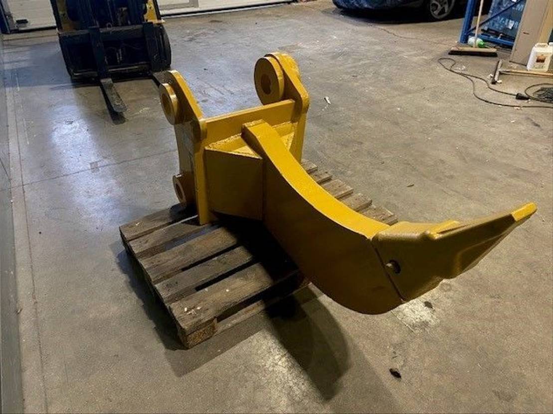 Caterpillar Ripper 460KG - حراث تحت التربة - آلات الإنشاء: صورة 3 Caterpillar Ripper 460KG - حراث تحت التربة - آلات الإنشاء: صورة 3
