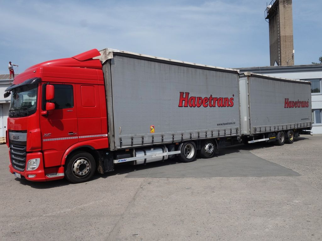 شاحنة ذات ستائر جانبية DAF XF 460 6x2 tandem 120m3, durchfahr: صورة 1