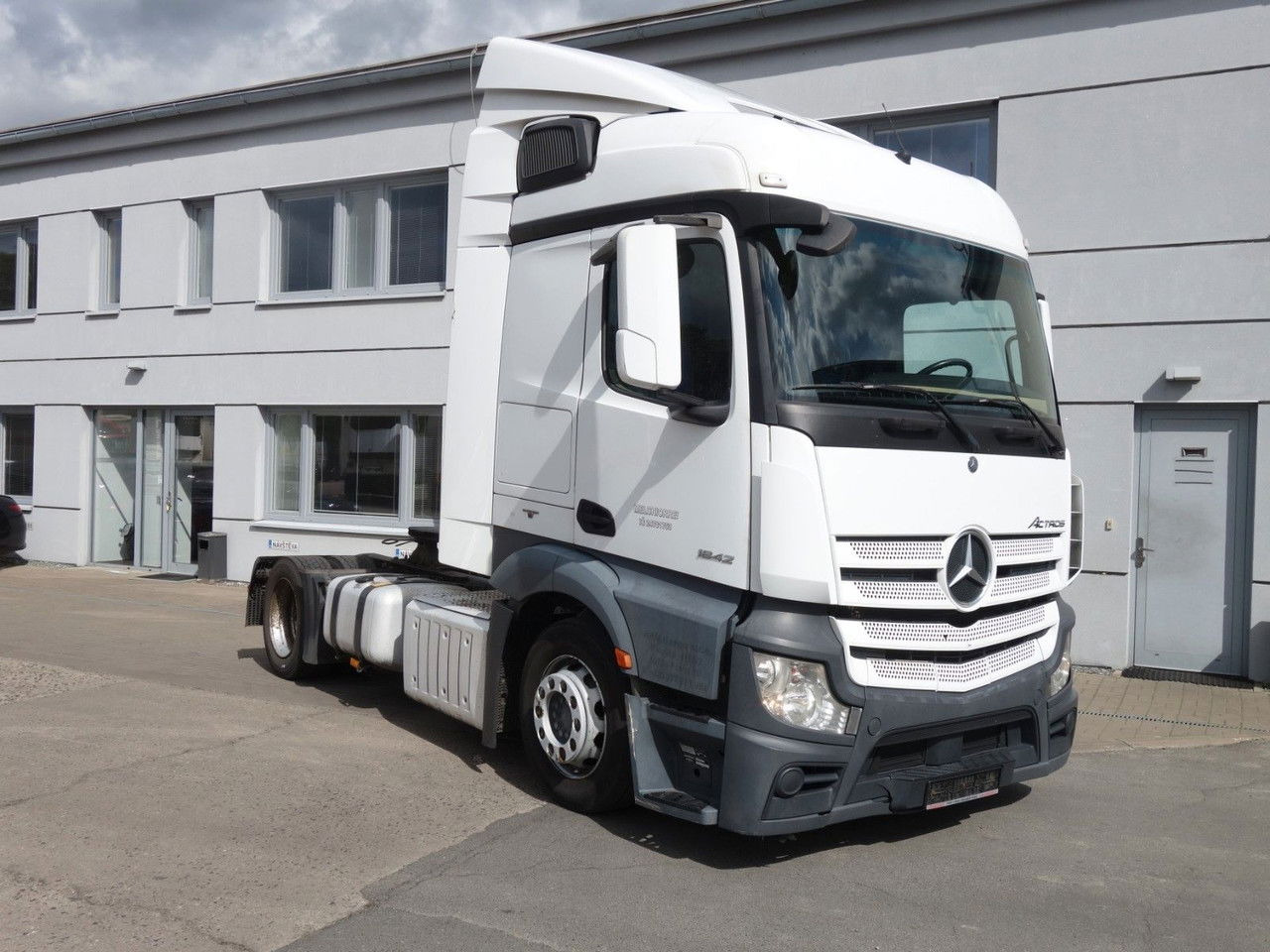 Mercedes-Benz Actros 1842 Lsnrl, Standklima, 2 Stk. - رأس تريلا: صورة 3 Mercedes-Benz Actros 1842 Lsnrl, Standklima, 2 Stk. - رأس تريلا: صورة 3