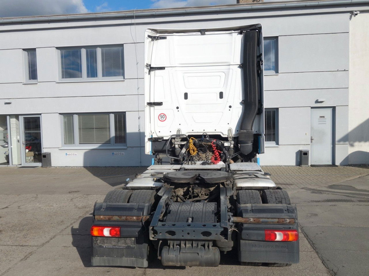 Mercedes-Benz Actros 1845 Giga Space, Standard - رأس تريلا: صورة 5 Mercedes-Benz Actros 1845 Giga Space, Standard - رأس تريلا: صورة 5