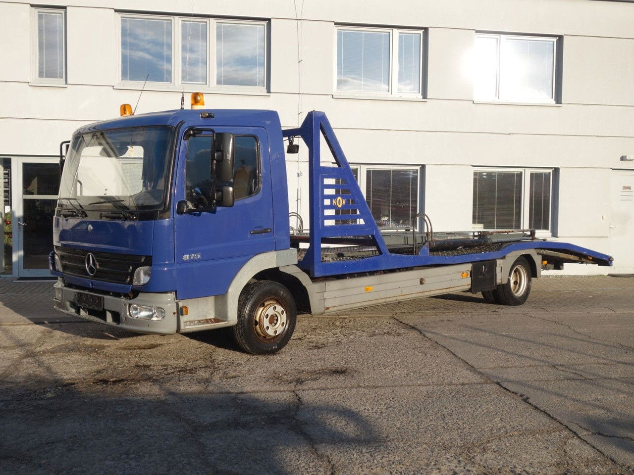 Mercedes-Benz Atego 815 für 2 PKW - شاحنة نقل سيارات شاحنة: صورة 2 Mercedes-Benz Atego 815 für 2 PKW - شاحنة نقل سيارات شاحنة: صورة 2